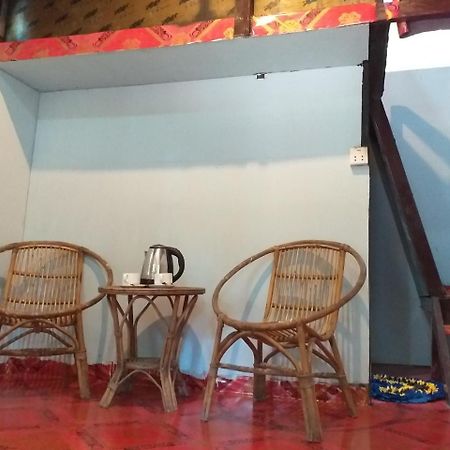 Jungle Republic Hostel Koh Rong Sanloem Bagian luar foto