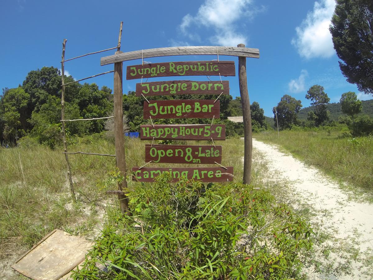Jungle Republic Hostel Koh Rong Sanloem Bagian luar foto