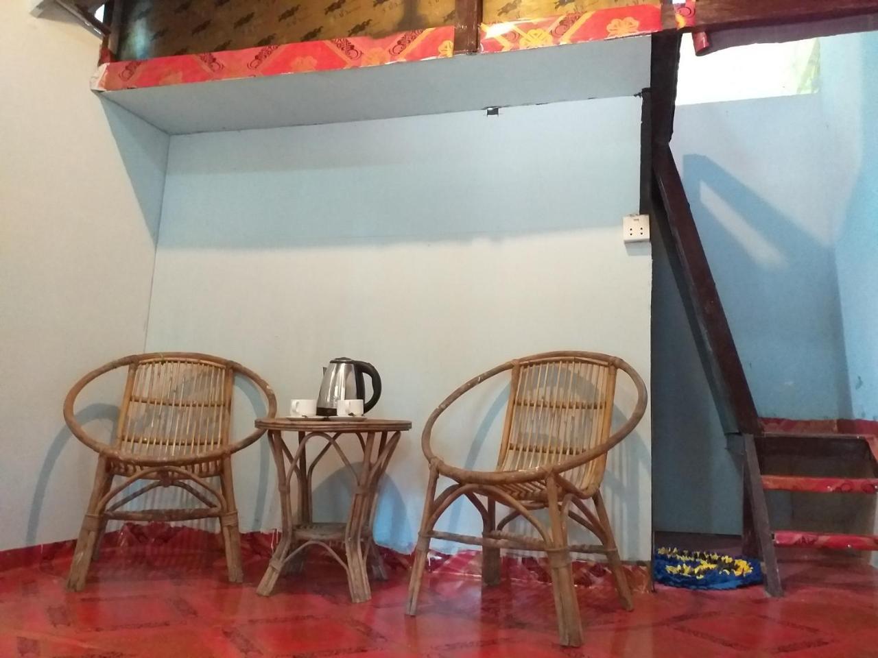 Jungle Republic Hostel Koh Rong Sanloem Bagian luar foto
